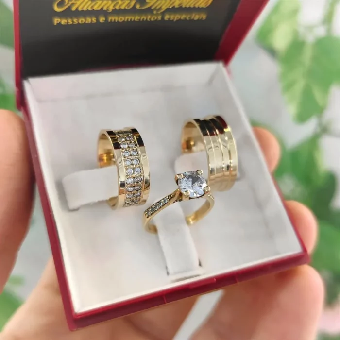 Par Alianças 8mm Com 24 Pedras mod. Estelar + Anel Paris